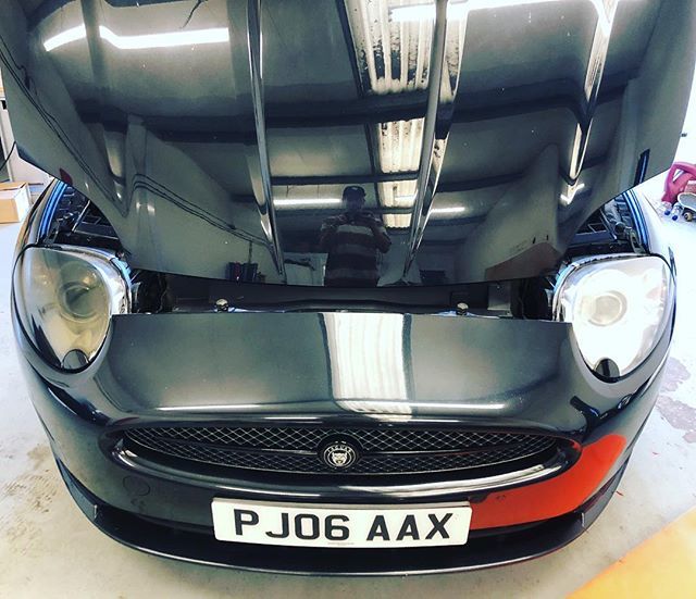 JakeWrapper's tweet image. Headlight tints are a great way to make your car look more a aggressive and modern looking.
Why not message us to find out how much it would cost to get your car done? 📩
#basewraps #wrapped #tint #lighttints #jaguar #customisation #automotive #styling ift.tt/2m5EtHO
