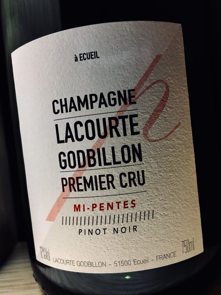 Maybe from the midslope but sits on top of the mountain of quality. Gorgeous showcase of 100% Pinot. Noir from Écueil.