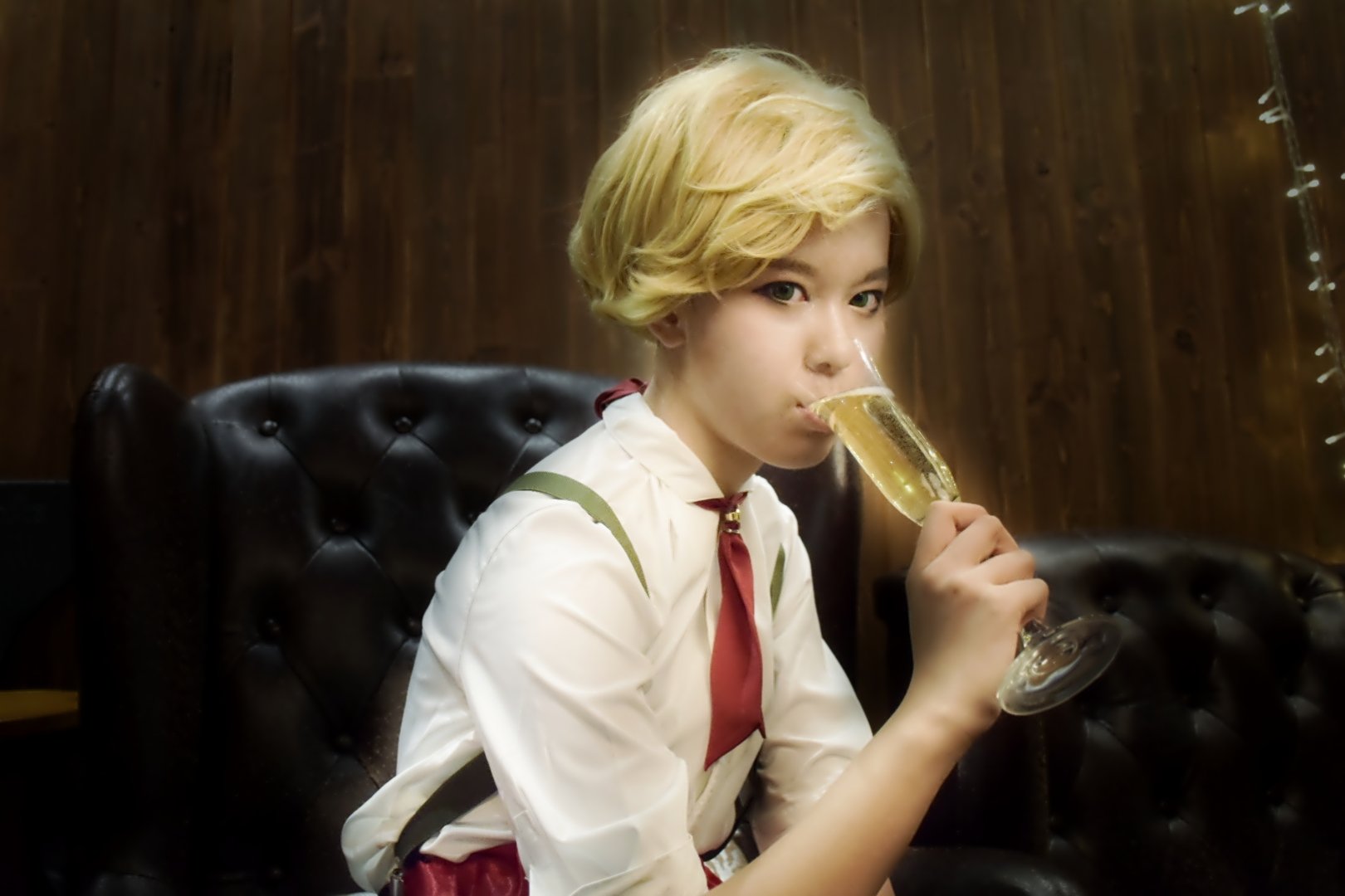 конан в костюме уборщицы. White lily cookie cosplay. похваран blade and soul косплей. косплей риндо хайтани токийские. митаке чан косплей.