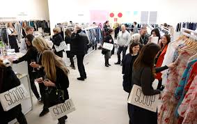 If you love fashion, come to the new edition of  Scoop, the contemporary womenswear trade show! <a href="/ScoopLondonShow/">Scoop</a> <a href="/saatchi_gallery/">Saatchi Gallery</a> #fashion
urlz.fr/7niK