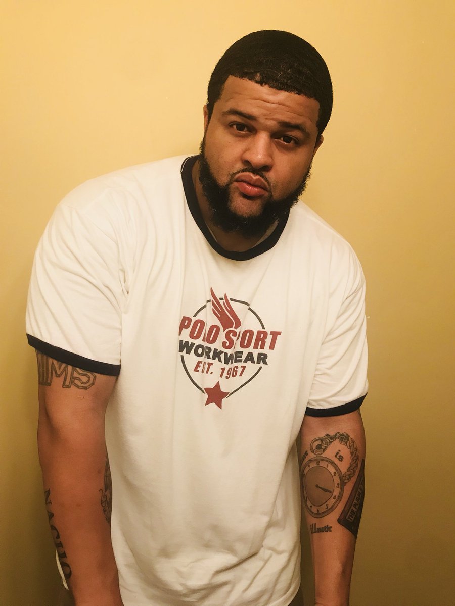 SouthpawShallah's tweet image. I’m out here working to achieve my goals to travel and see it all! #lohead #polo #ralphlauren #fashion #style #fashionmodel #beard #bearded #beardgang #vintagepolo #traveler #worldwide #polopornstar #goals #trendsetter #lolife #Godspeed #handsome #king #pornstar