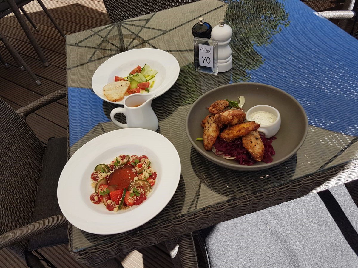 woodbridgecrown's tweet photo. Our Wimbledon themed set menu continues this week. 
Let us serve you a grand slam of delicious flavours! 🍓
To see full menu, or to book: https://t.co/PZkxcIHQSC https://t.co/tOgyEbCi0U