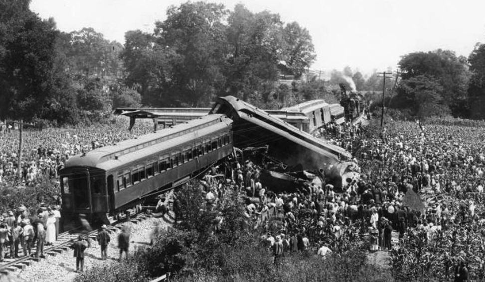 Excellent article by J.R. Lind about Dutchman's Curve, which is still America's worst rail disaster; 100 years later. @NashvillePatch @jrlind tinyurl.com/ybo2sz5r #DutchmansCurve #Nashvillehistory #Nashville