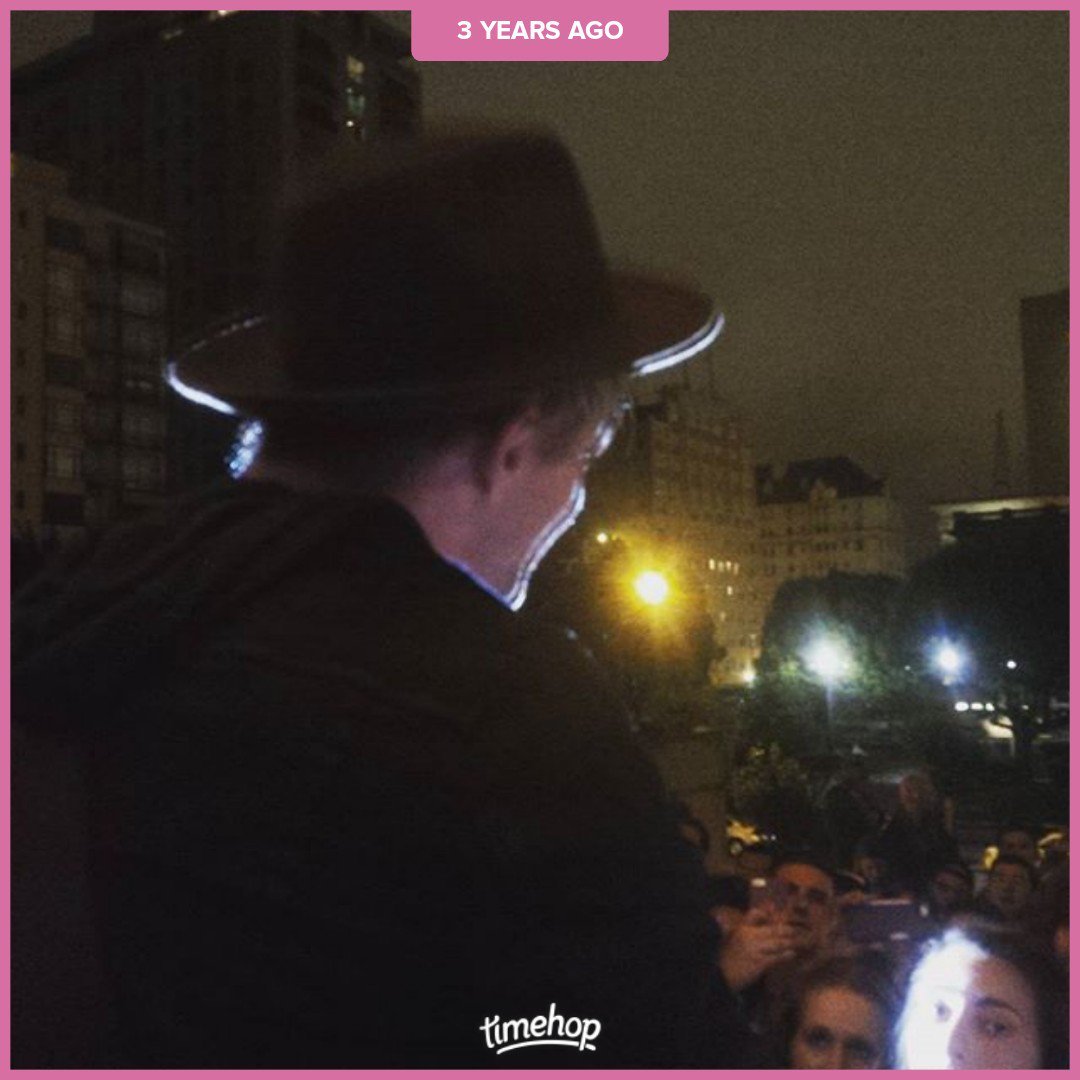 tiffnic06's tweet photo. 3 years since my third @switchfoot, second @NEEDTOBREATHE, and first @jonforeman aftershow #TourDeCompadres https://t.co/tRYV13aA11
