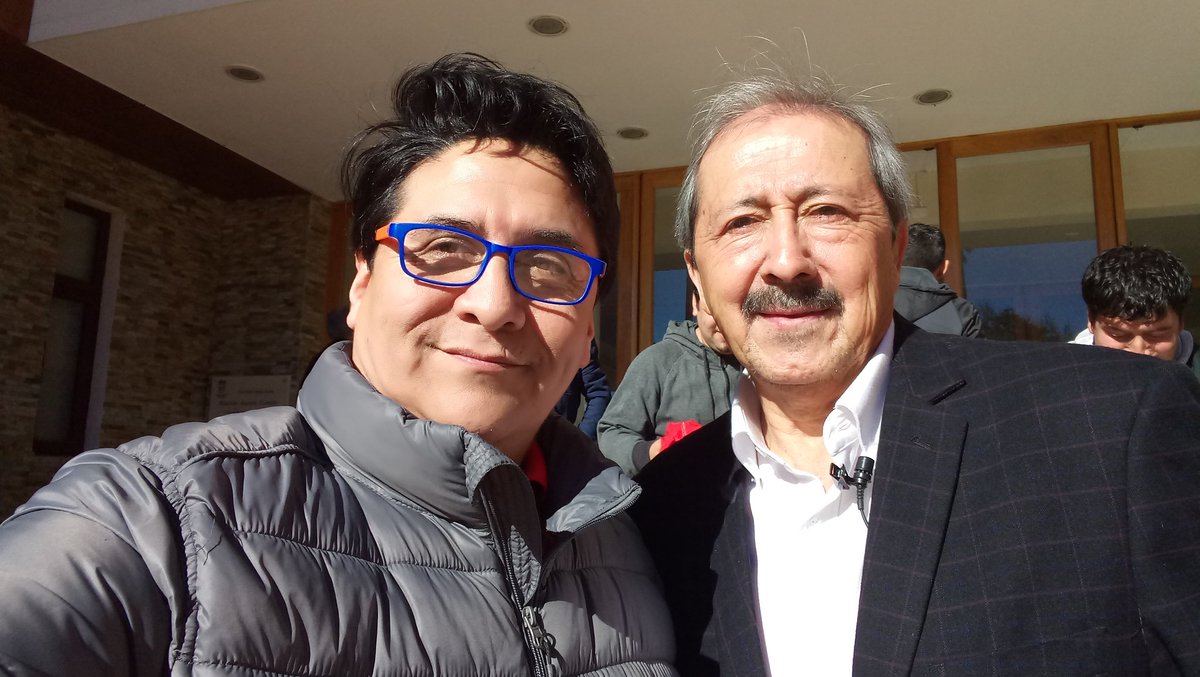 jmrcvideo's tweet photo. @pollovel gracias amigo fue un placer a ayudarlo. Mas que todos producir los veremos y suerte https://t.co/LXlwHs4av9