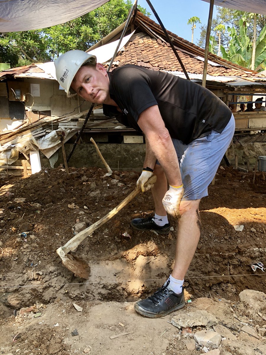 JoshBurack's tweet photo. Feeling humbled and gratified to have taken part in my first build for @Habitat_org 
today in Jakarta.   Proud @asiantourgolf is partnering with such an important organization!   #whereitsAT https://t.co/AQrWpqNke7