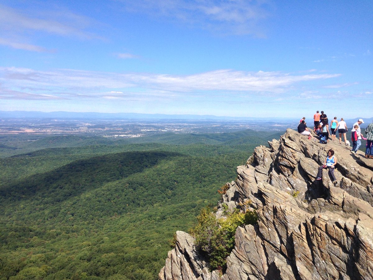 GetActiveandOut's tweet image. Monday’s are meant to be Active and Outdoors!

#camping #hiking #hikingadventures #outdoors #outdoorsadventure #adventure
#adventuretime #adventureawaits #outside #outdoorfamilies #outdoorfun #backpacking #trail #trailnature #trekking