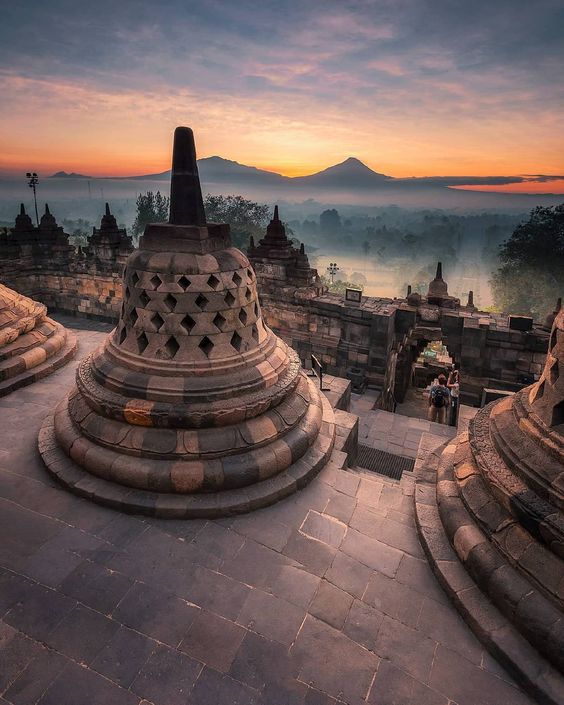 Borobudur Temple is the world's biggest Buddhist sanctuary located in Mageland, Indonesia. Built in the 8th century it reflects Indonesia's rich history encompassing religion, culture, and architecture. 📷: @lgh_landscape_gallery 
.
.
.
.
.
#borobudurtemple #indonesia #travel