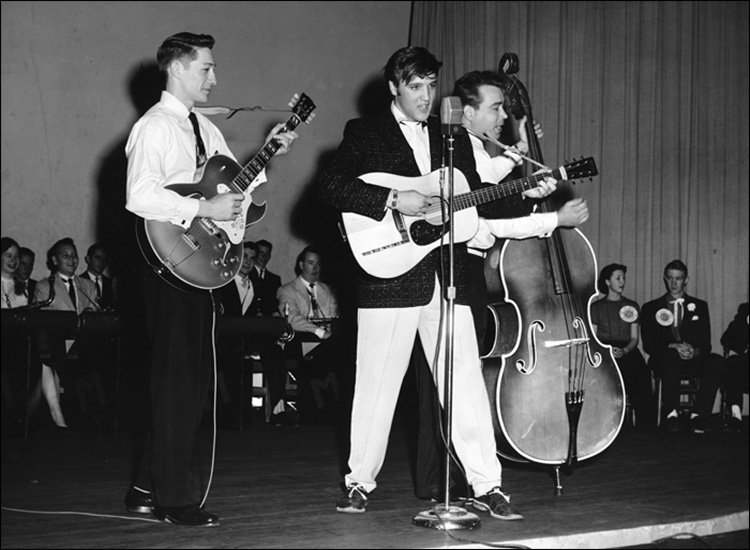 Did you know? 

On this day in 1954 - #Elvis performed for the first time in public at the Bon Air Club, still sporting a child size guitar!