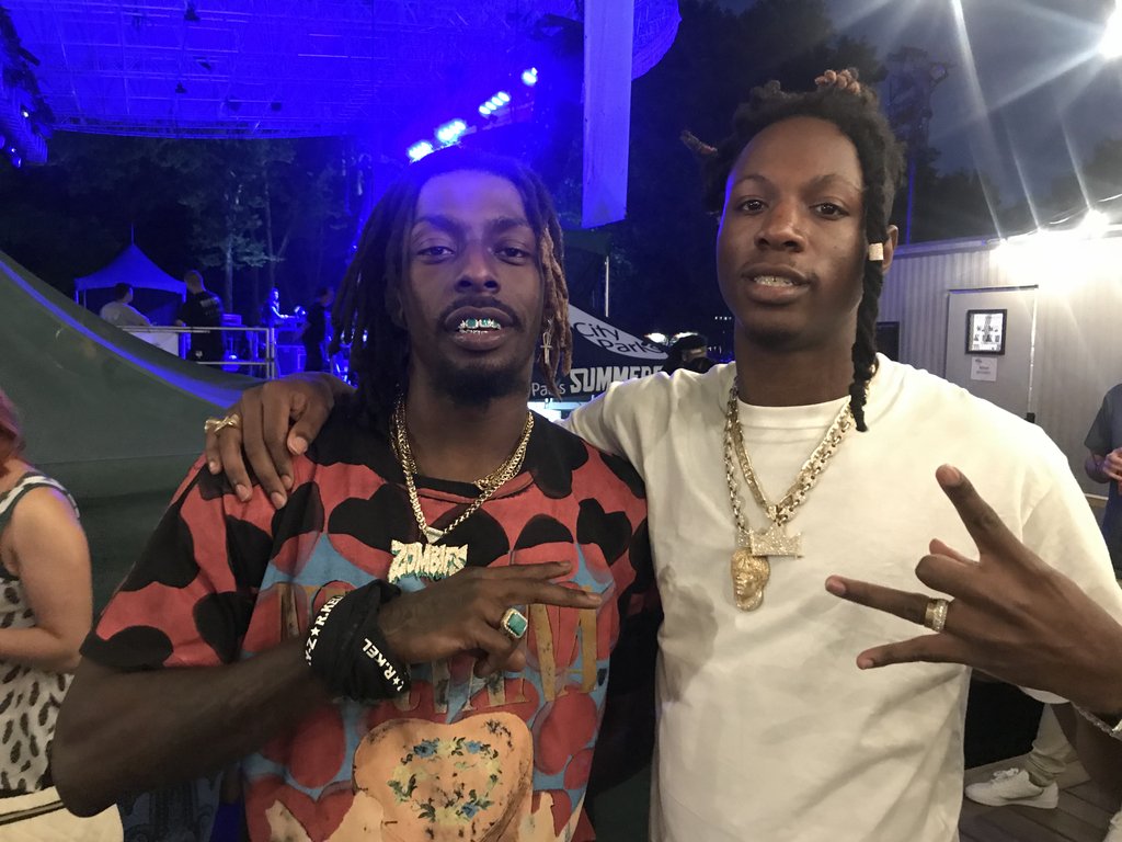 MassAppeal's tweet photo. did you ever think that you would be this real? π€
@joeybadass + @meechisdead #STEEZday2018 https://t.co/S3oVQaS1Rb
