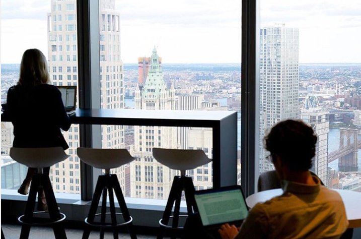 OneWTC's tweet photo. Nothing beats staying cool and seeing these views from our amenity space all summer long. ☀
#lovewhereyouwork #officegoals #oneworldcommons
#Repost from @convene https://t.co/G08aY2Emx7