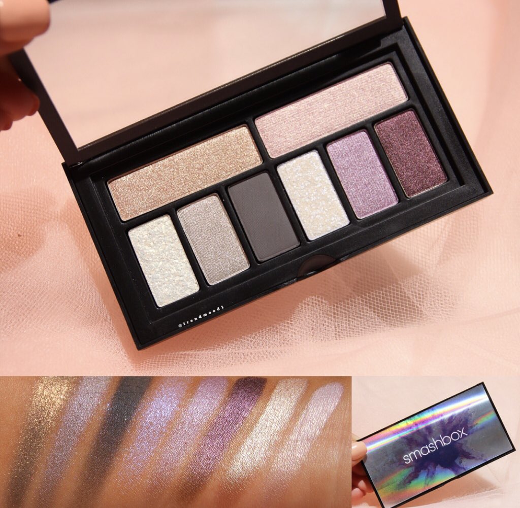 Trendmood's tweet photo. These mini palettes are #SoCute and pretty amazing!!! So why not extend the family for MORE!!!!!! NEW #CoverShotPalettes🙀🙀🙌🏼🙌🏼 @Smashbox $29 each
1. #Minimalist
2. #Prism
3. #MajorMetals
Online ➡️ TOMORROW on their website / JULY 15TH Online @sephora @ultabeauty @macys https://t.co/1fg8G7n1Qi