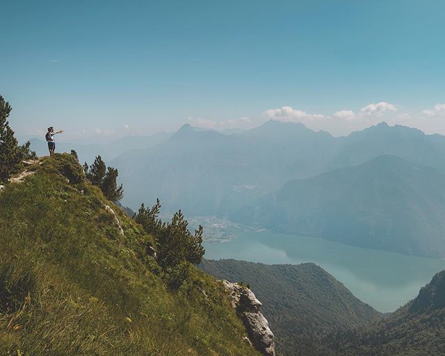 Altro frammento di memoria del 2016: passeggiata sul monte Baremone
*
*
*
*
*
*
*
#beiposti #montagnemylife #sentieri #passionemontagna #lakeidro #igersLombardia #InLombardia #igersitalia #shotz_of_lombardia #yallerslombardia #new_photoitaly #volgolombar… ift.tt/2uque4H