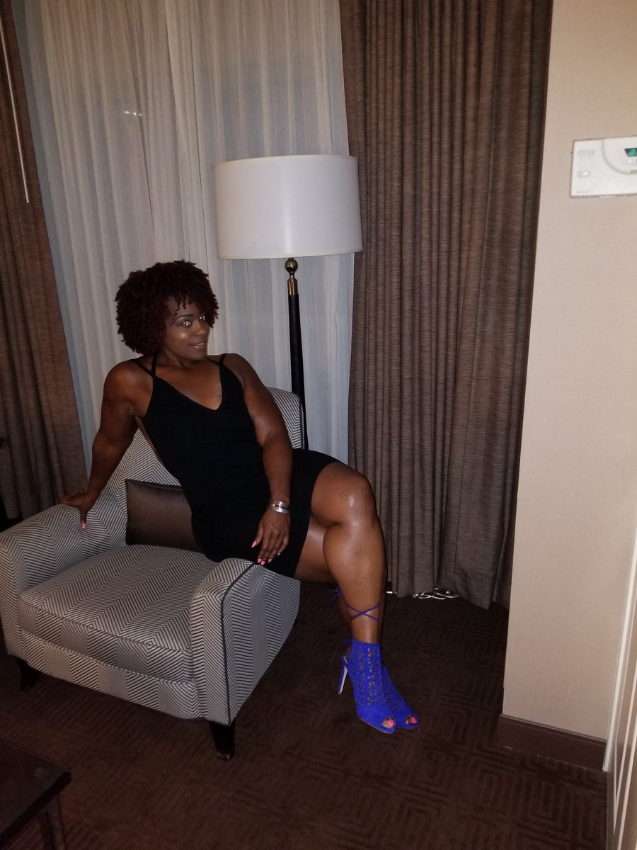 ThickFitBP's tweet photo. Living my best life... I ain't goin back and forth wit you 🍫In my @lilduval voice 😂😂😂 https://t.co/08MWvwi3fN