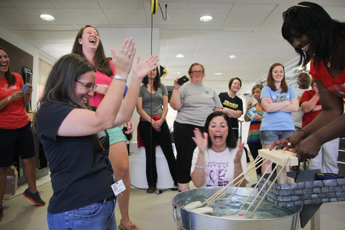 DPEdStudio's tweet image. WE'RE HIRING!

We're looking for a Manager of Professional Development who will oversee the development, facilitation and partnerships that support K-12 teacher professional development in the Carolinas.

To apply click --&amp;gt; goo.gl/VPpppQ