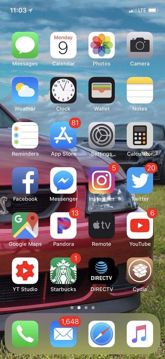 MrAjsTech's tweet image. Well it’s been a while. But I made the plunge and jailbroke my iPhone X. What’s good @leftyfl1p