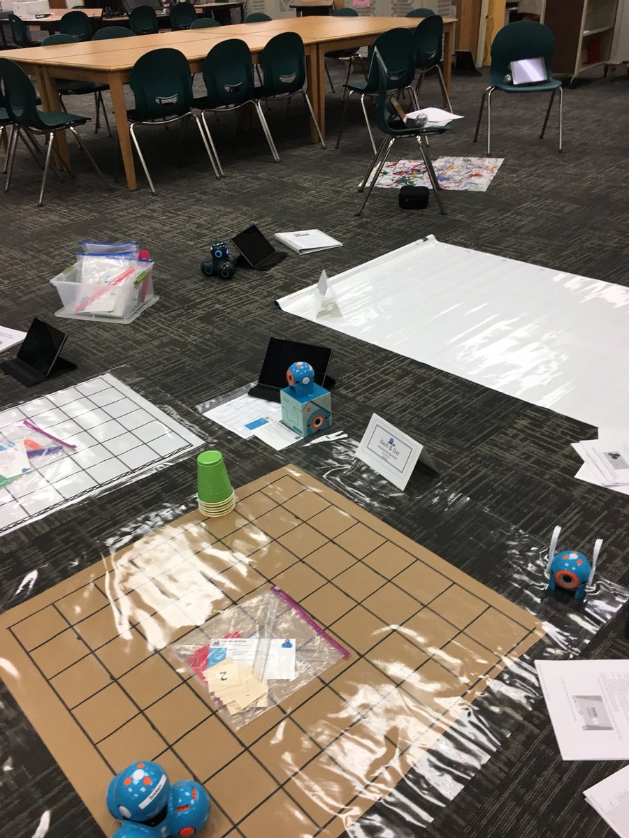 aacpsoit's tweet photo. Checking out the OIT Playground! Oh my! Lots of ideas! @WonderWorkshop @PlayOsmo @DoubleRobotics #oitpd https://t.co/XuJB40Bojo