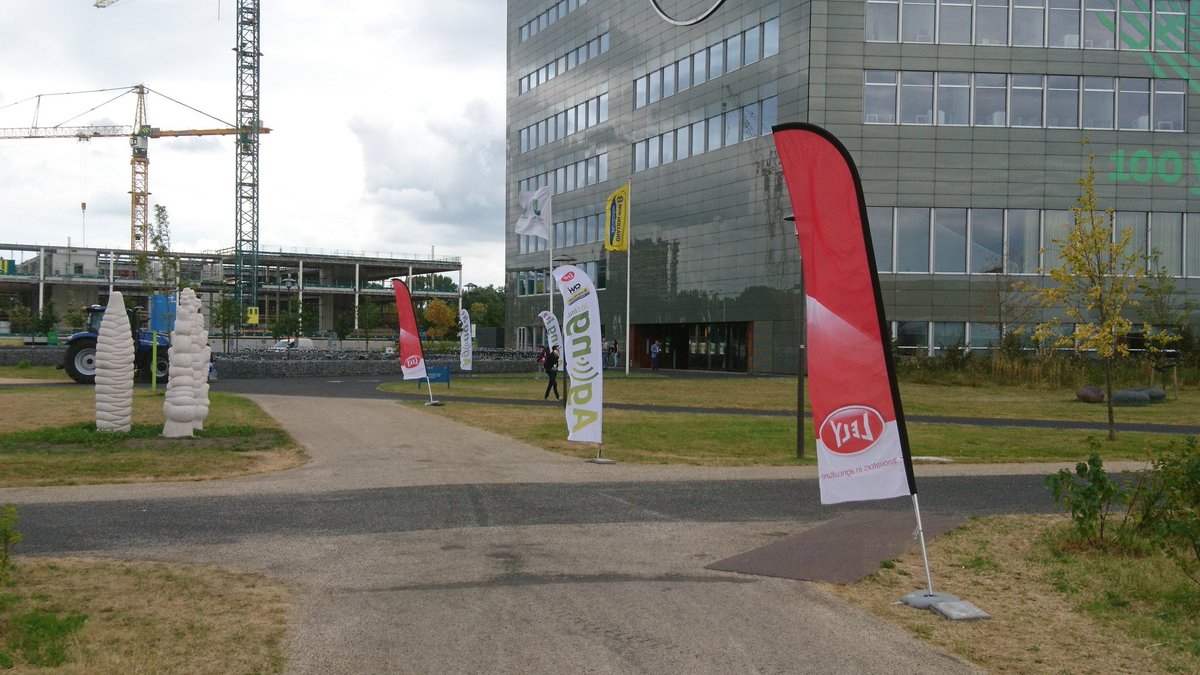 #Lely present during #AgEng2018 in Wageningen. Presenting tomorrow! #mirroredflags