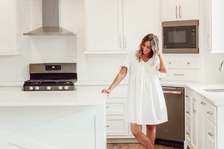 HBAParade's tweet photo. Did you make it to the Spring Parade of Homes? We love this article written by Kristen Jones featuring a few of the homes. #HBA #ParadeofHomes #HomeInspo #HomeDesign https://t.co/YyYXjDrlO0 https://t.co/eT0h6vy0wg