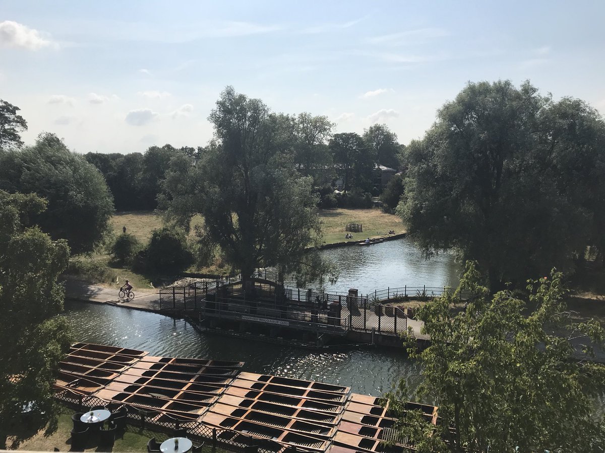 suzyfoz5's tweet photo. Just getting ready to attend the Cambridge EBP Conference on behalf of @MerpolEBP.  Have to put up with this view. #sorrychris #hardlife https://t.co/0lDGgG3xw1