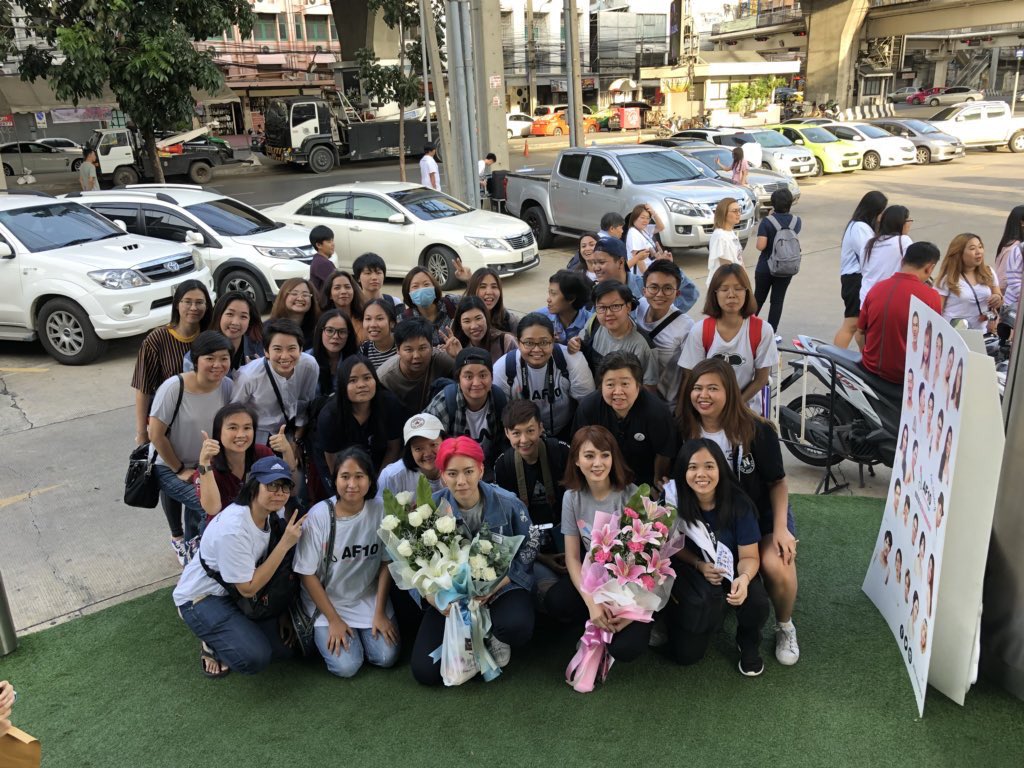 TheTeDDyCuTE's tweet photo. ขอบคุณที่เดินมาด้วยกัน 5 ปี ต่อจากนี้หลายคนคงมีทางเดินของตัวเอง จะคอยติดตามอยู่เสมอ และรอวันพบเจอกันอีกครั้ง รักเสมอ ❤️#AF10FriendshipHigh #นันหงหยก #nhyfamily #af10
ขอบคุณภาพจาก @Af10friendship และ @Siwa_Tle https://t.co/Ue97j4KTgZ