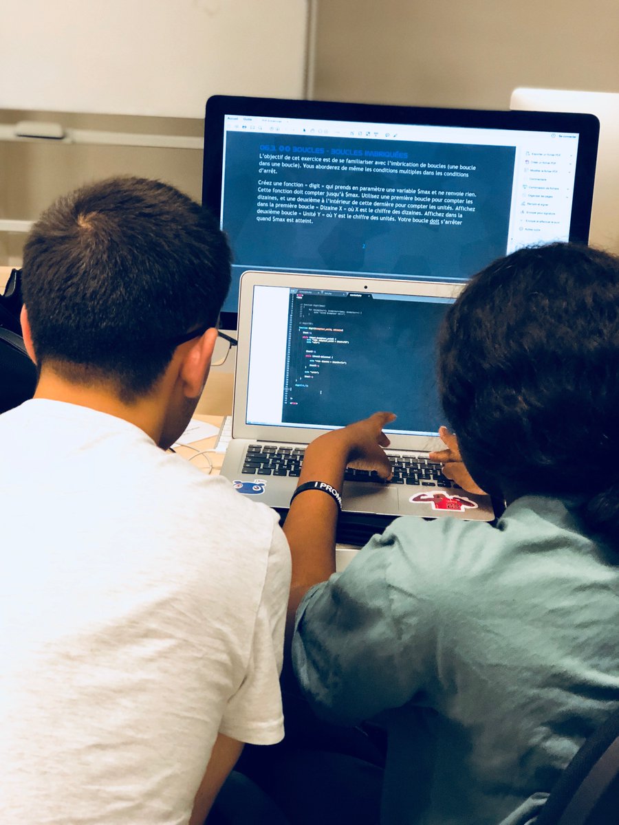 iseg_strasbourg's tweet image. #SummerCodeCamp J6 ⚡ !
Les étudiants de 1re année sont en focus #PHP, qui n'aura bientôt plus de secret pour eux 👨💻👩💻! @EpitechStras #CodeInProgress #HTML #CSS #coding #web #programmation #epitech #iseg
