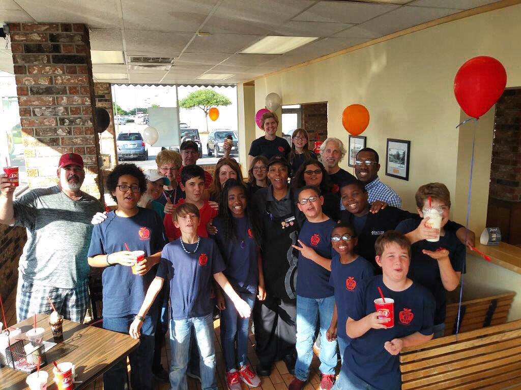SmithDairyQueen's tweet photo. We love our customers at SDQ! https://t.co/kPa4VmJOUI