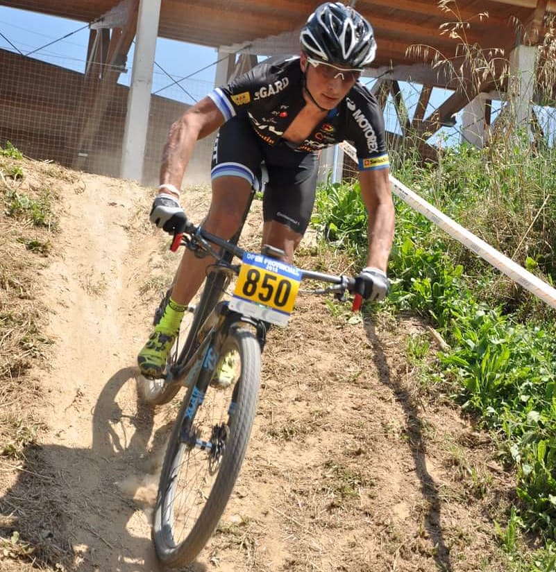 ThomasVincent66's tweet photo. 5th place at Open Barcelona final round ☀🌵💧😎
#mtb #vtt #btt #pivotcycles #pivotles #mohawkscycles #praxisworks #kaliprotectives #esigrips #ogival #northwave #monkeyssauce #race #xc #cycling #mountainbike #ciclismo #nofilter #catalunya #bike #racing https://t.co/6vep4eByYL
