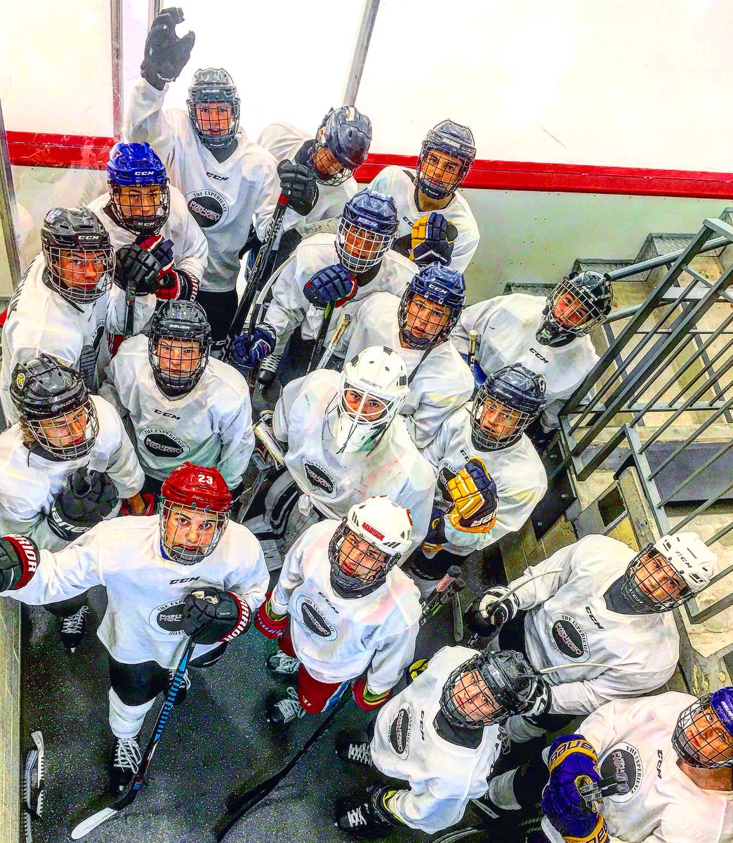 I had an amazing week at #TheExperience. Thanks so much to all of my coaches and teammates who helped me during the week. @ryanhardyhockey #TeamWhite