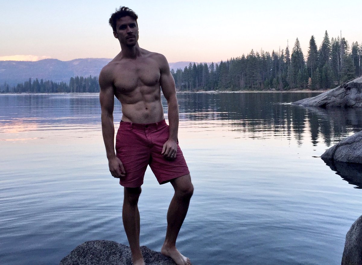 lotusprimemusic's tweet image. Be sure to check out my collection of affordable, gym-free exercise guides. All are available on Amazon at this link: amzn.to/2xnIVVy