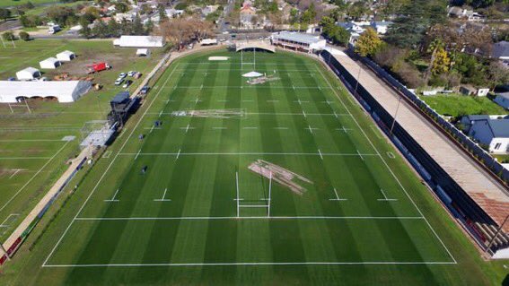 thevillageguy1's tweet photo. Once again all eyes will be on Paarl this week for the 2018 Craven Week hosted at Paarl Boys High’s Brug Street Rugby Fields.
The field is looking amazing!
#proudlypaarl
#CravenWeek2018 https://t.co/7UWmvMEtjJ