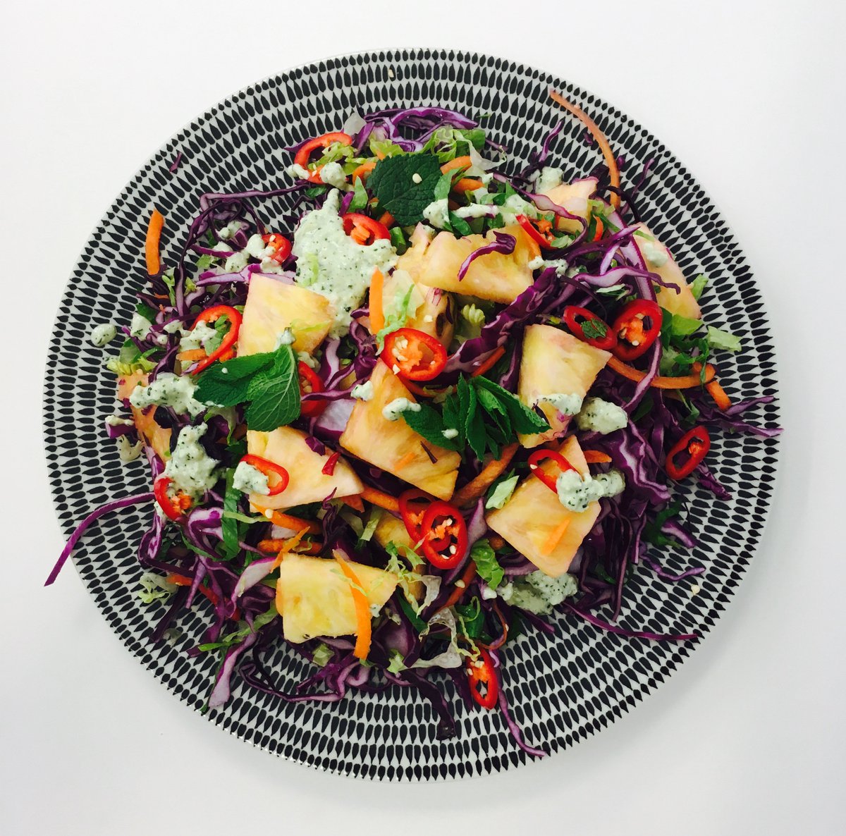 We're loving the sunny weather &amp; think that the only thing missing is a tasty #summer salad ... fortunately we've got an upcoming masterclass on creating the perfect #summer salad (what are the chances of that!) Purchase your ticket here:  bit.ly/HPLSSalad #ImAnAficionado