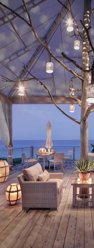 Gorgeous...love this...the lights ✔️