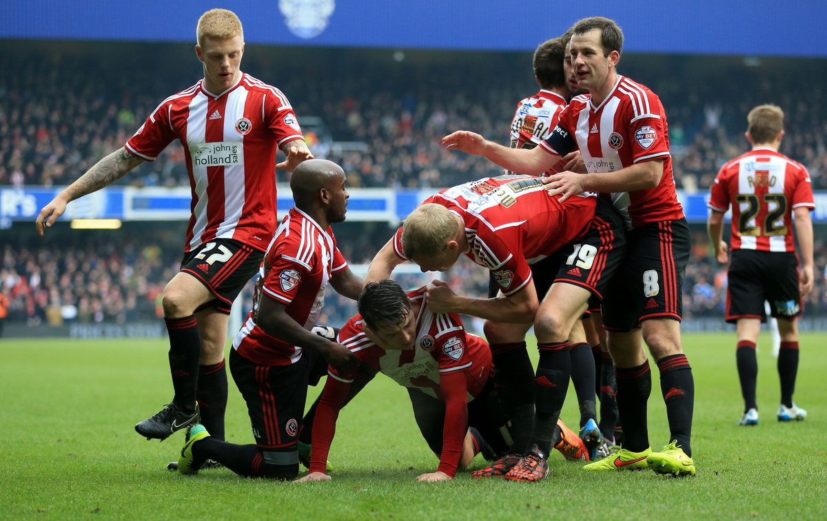 ReadingFC's tweet photo. Take a look at some of the best images from @sparkymcnulty's career! ๐ธ
#SparkySigns https://t.co/EUq2Gy1LsO