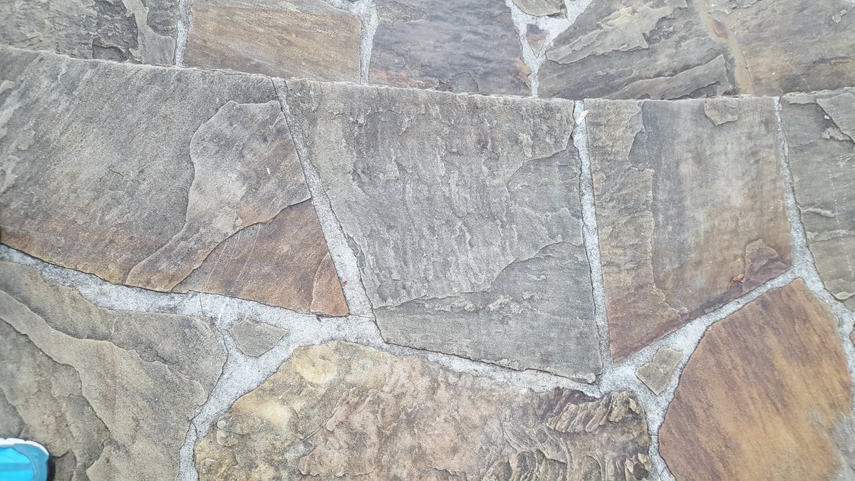 Smith_and_Co's tweet photo. Geometry scavenger hunt! #MathintheCanyon @jsuinservice @canyoncenter https://t.co/wb9ZhrM0RU