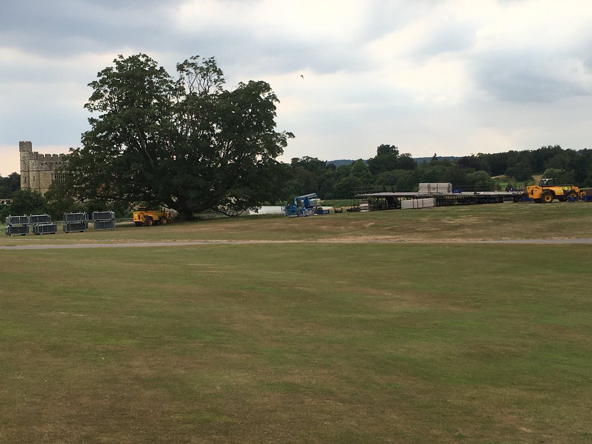 First day of the Classical Concert Build <a href="/leedscastleuk/">Leeds Castle, Kent</a> @classicalconcrt Love this event; love this venue.  Roll on Saturday.