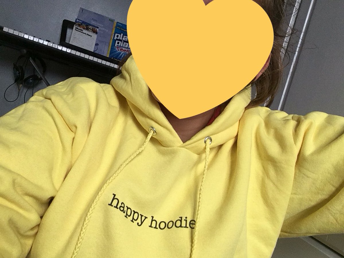zogreeny2's tweet photo. Ordered back in April, had to pay shipping twice plus an extra fee one it reached England, But I finally got my happy hoodie, thank you @joeykidney 💛 https://t.co/9h6VVw5z9b