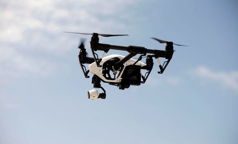 wef's tweet photo. These #drones can plant 100,000 trees a day https://t.co/5DfoJ0k8xd #wefdrones https://t.co/1ECq8o1chx