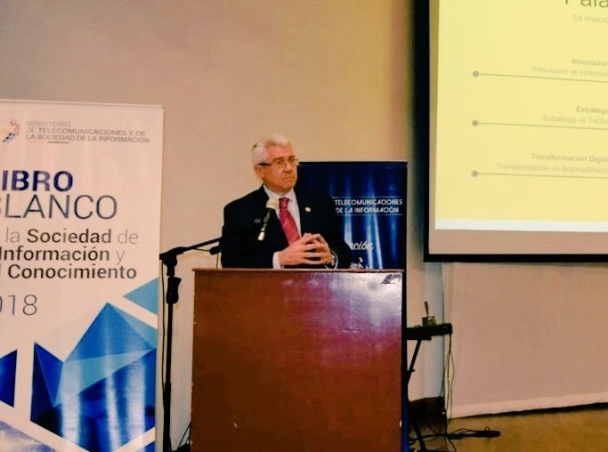 Dr. Eduardo Jurado: “La data es el nuevo petróleo del mundo que moverá las economías. Es hora de realizar esta transformación digital”. #LibroBlancoMintel
