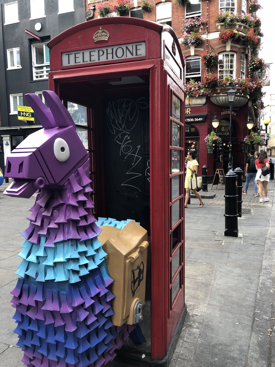 fortnite llamas found in london cologne and barcelona potential real life challenge search between england germany and spain are we about to find the - le lama en metal fortnite