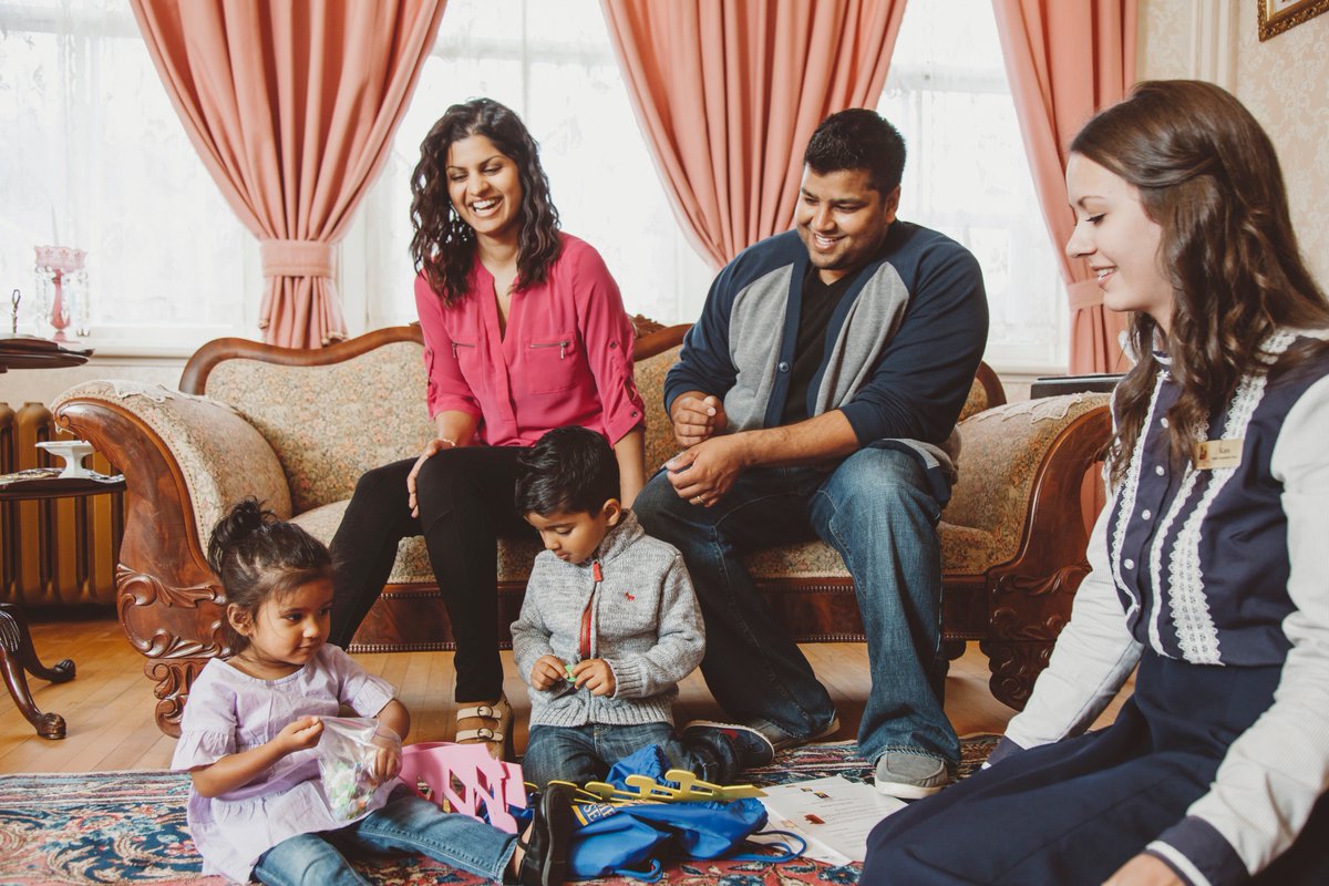 Are the kiddos working up an appetite, taking in all the history and wonder of Government House? Grab a delicious Butler’s Pantry picnic basket the whole family can enjoy for just $15 per person! governmenthouse.gov.sk.ca/adx/aspx/adxGe…