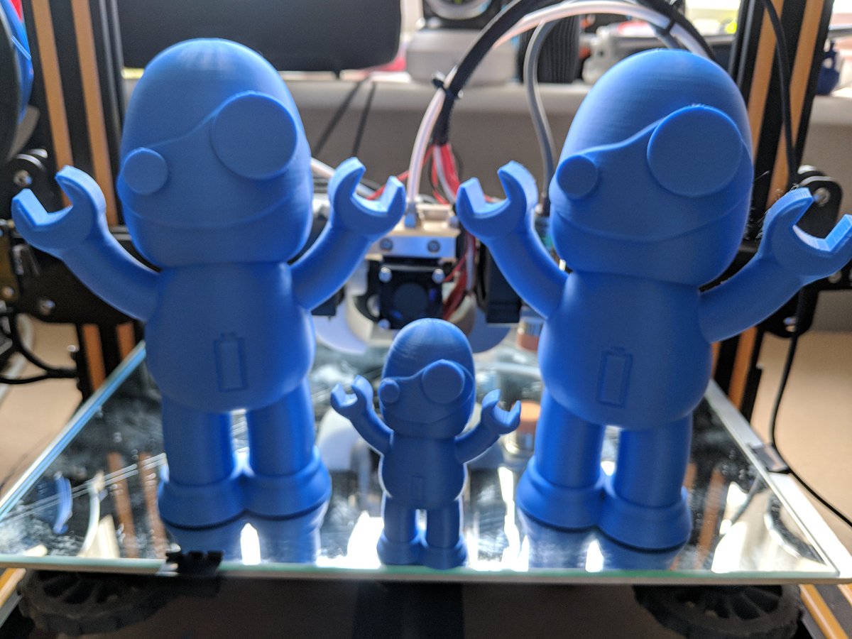 mat1uk1969's tweet image. I&apos;m beginning to get worried about this #spannerbot army I&apos;m printing. If I don&apos;t get this issue sorted soon I may start fearing for my safety. #weepingangelbot