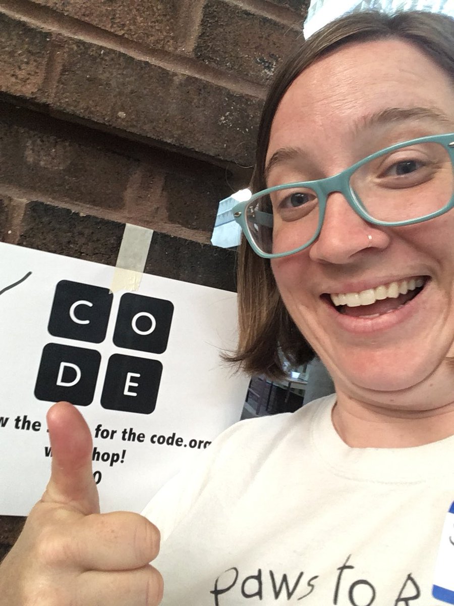 TealLibrarian's tweet image. Halfway through and already leaned so much! #codeorgpd @mrskalthoff @tyLanasaurusrex #MNCodes