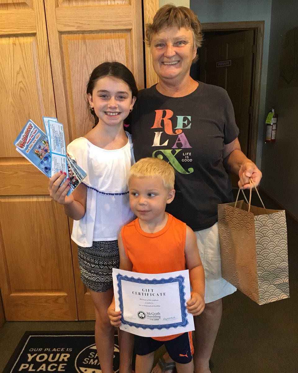 Congratulations, Jean 🎉 We hope you love your prizes and have a blast at Waldameer 🏝

Jean brought in over $400 worth of receipts for our contest. 

Thanks again to everyone who saved their receipts and shopped small in June!