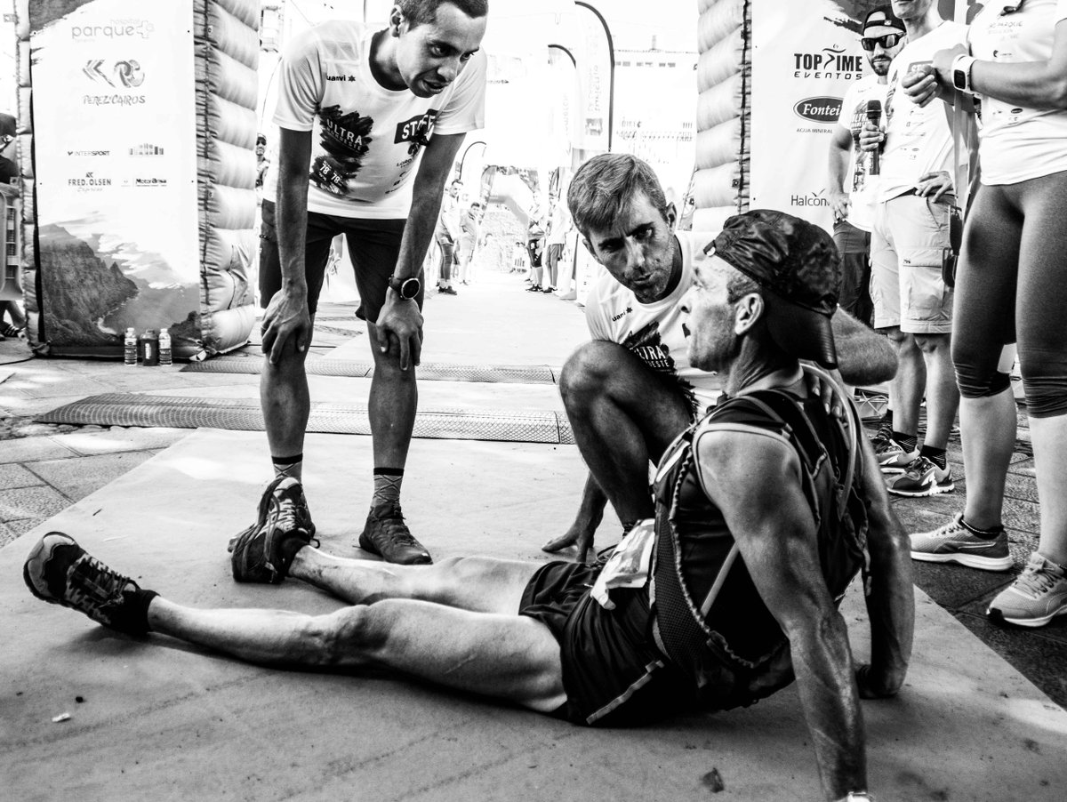 Después de 74 Kilómetros por Anaga, hasta el suelo más duro parece la mejor de las camas. 😅

 🗓 11 de agosto 👉 #UltraNordeste.