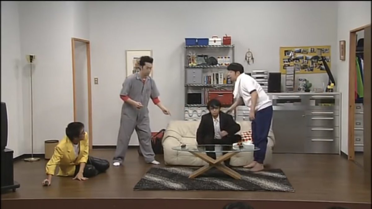 B No Twitter はじまりの部屋の4人 Epoch Tv Square 常識人日村と天然キャラの居候設楽の家に 日村の元同級生矢作が来る 最初6分ほぼバナナマンのコント そこにウザ目アホキャラの小木と 安定の 狡い詐欺師キャラの矢作 おもしろい 日村の嘘がバレる話
