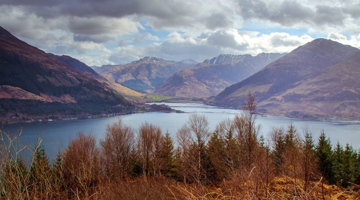outlander_lives's tweet photo. Rugged, wild, beautiful... #Scotland. https://t.co/qiOqPEj1ea