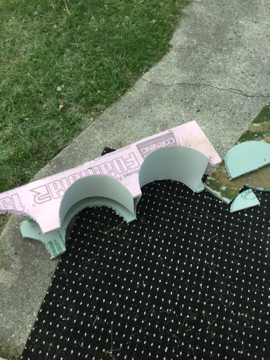 Behind the scenes of making the bridge piece for a quick Vicarstown set., image size:900x1200