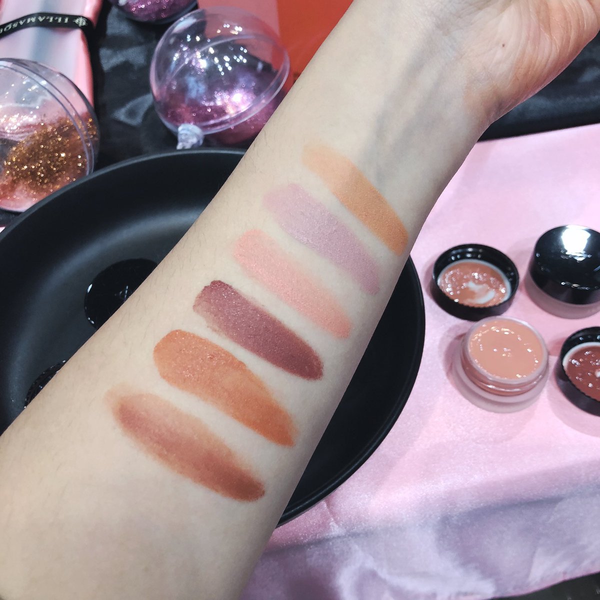 illamasqua colour veil blusher