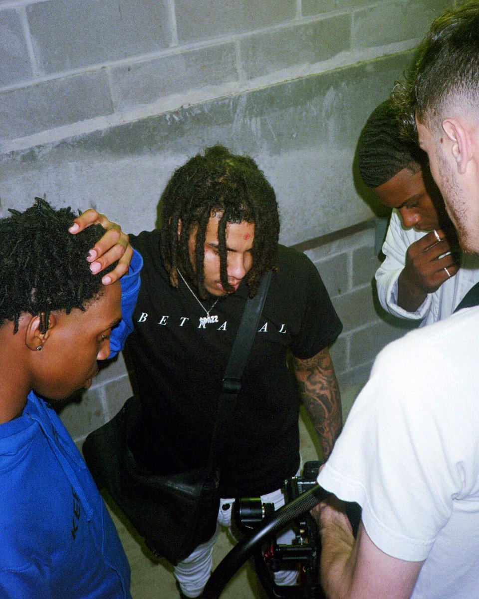 b1trustnone's tweet photo. https://t.co/A2ntwOn8le